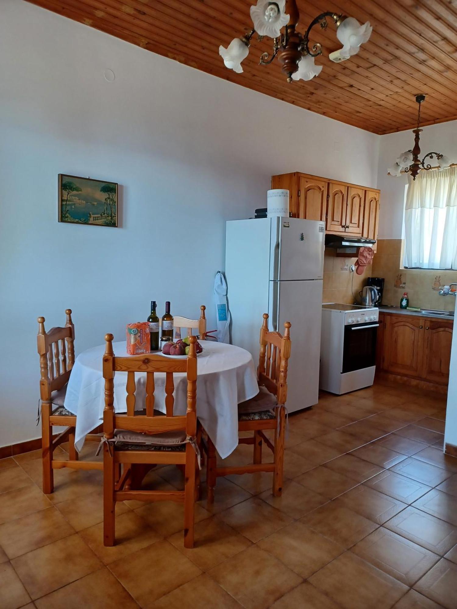 Nerissa Bungalow 2, Two Bedroom House With Sea View Spartia  Exterior photo